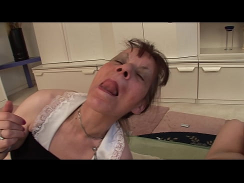 ❤️ Deux grands-mères et un grand-père font une partie à trois ❤ Porno juste at fr.hdporn24.ru
