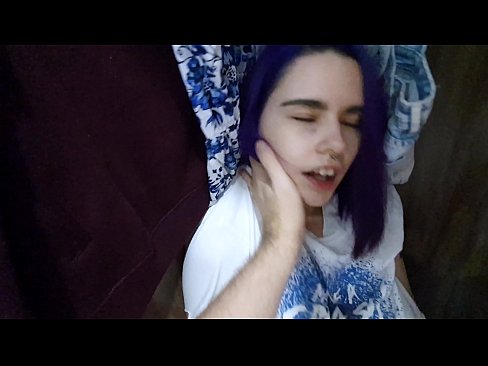 ❤️ J'ai trouvé ma soeur dans le placard et je l'ai aidée à jouir. ❤ Porno juste at fr.hdporn24.ru